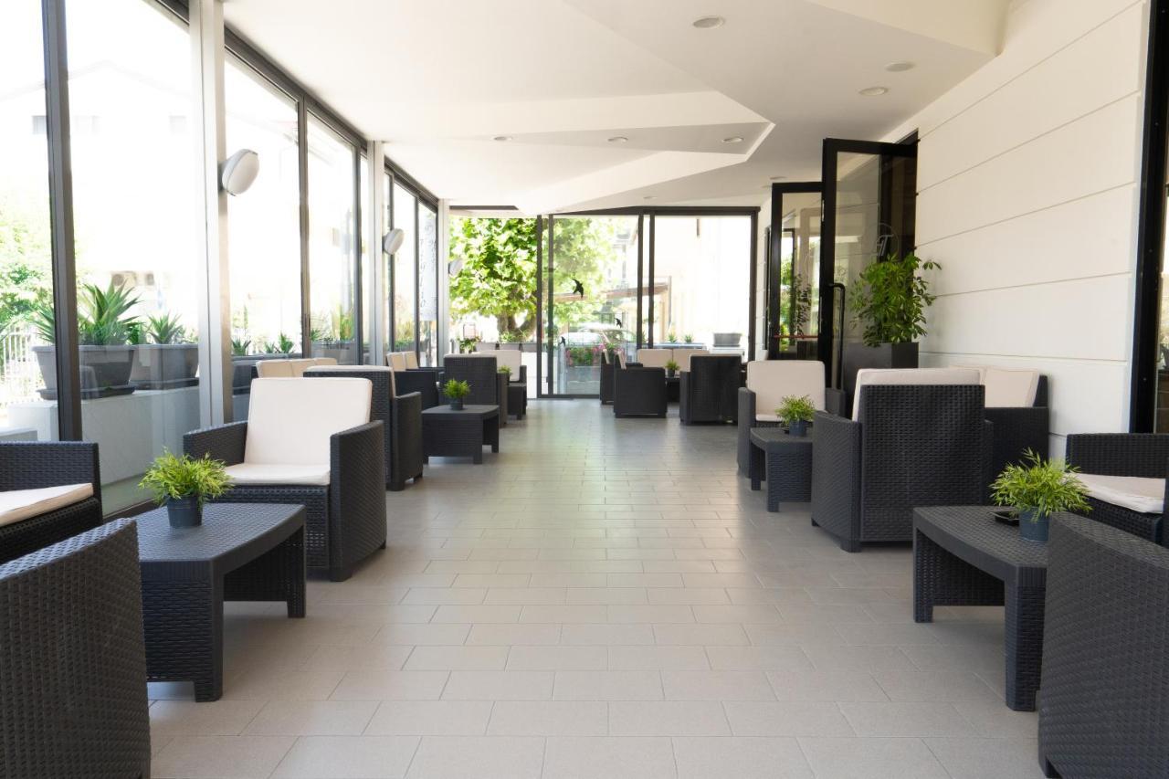 Hotel Tiglio Rimini Exteriér fotografie